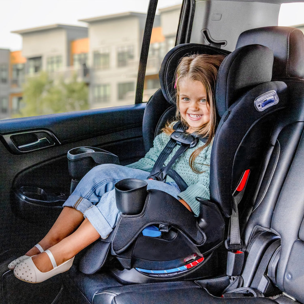 4-in-1 Convertible Car Seat G89476